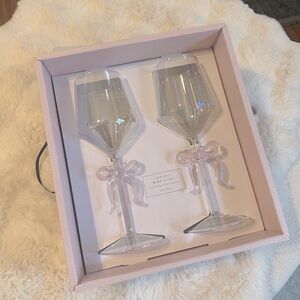 Cupcakes and cashmere bow glasses